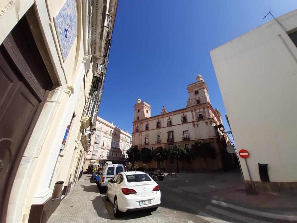 Atico Banos Del Carmen Apartment Кадис Екстериор снимка